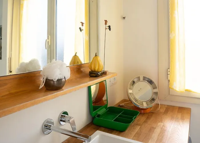 Collina E Luce - Relax, Terrazzi E Vista A Pochi Minuti Dal Centro Di Apartamento *